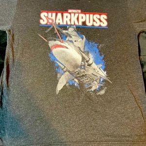 Sharkpuss art 15 size medium shirt